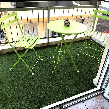 100M From The Beach Cosy Apartment Loutraki  Ngoại thất bức ảnh