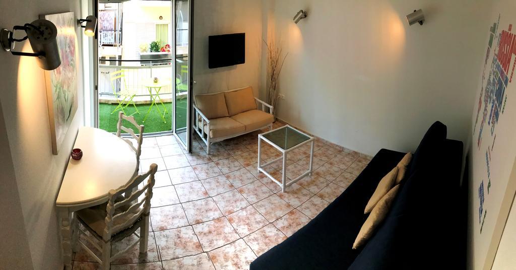 100M From The Beach Cosy Apartment Loutraki  Ngoại thất bức ảnh
